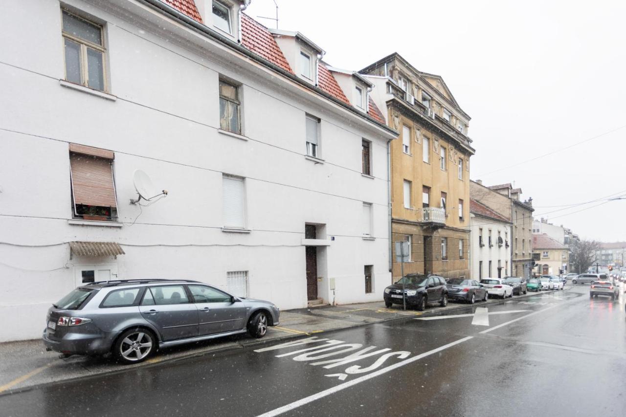 Design 1Bdr Loft Near Kvaternik Square Apartman Zágráb Kültér fotó