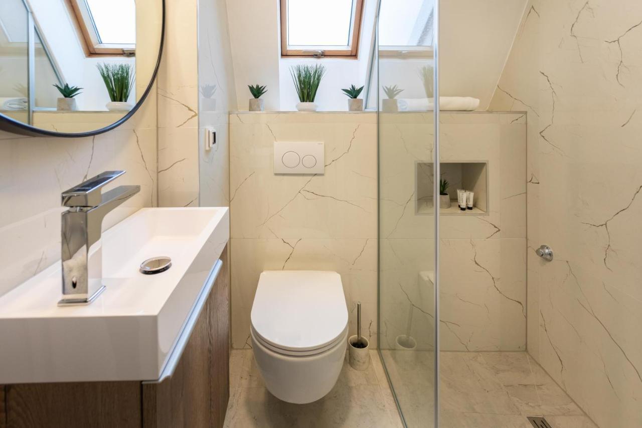 Design 1Bdr Loft Near Kvaternik Square Apartman Zágráb Kültér fotó